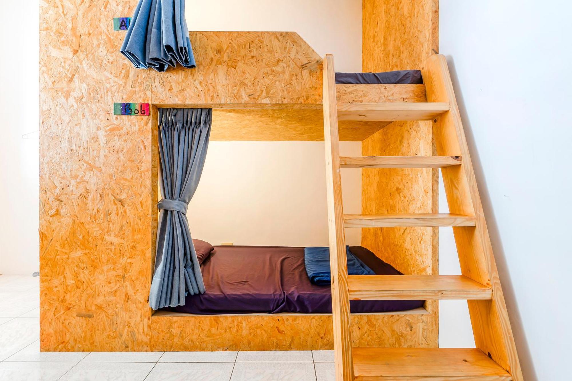 גרין איילנד Ocean Diary Hostel מראה חיצוני תמונה